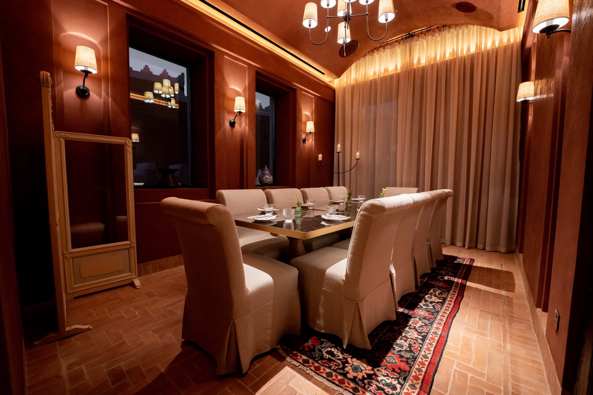 Villa Mamas Riyadh private dining room in terracotta tones